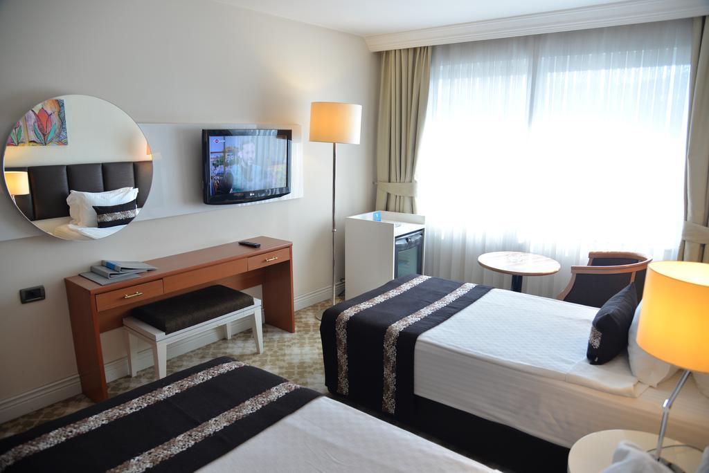 Jura Hotels Mavi Suermeli 아다나 외부 사진