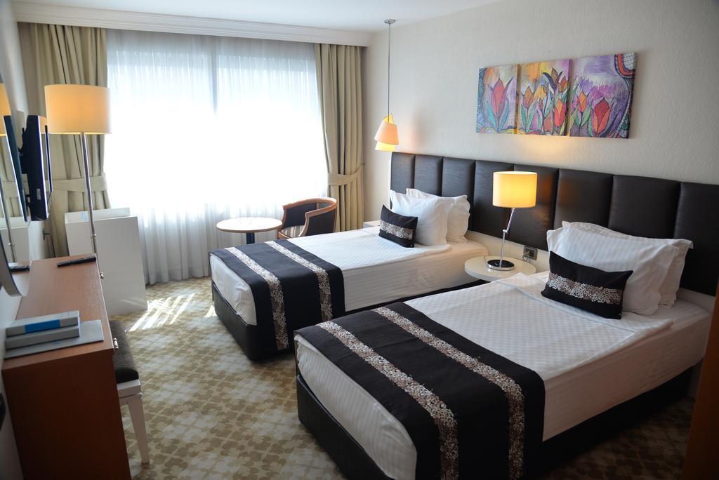 Jura Hotels Mavi Suermeli 아다나 외부 사진