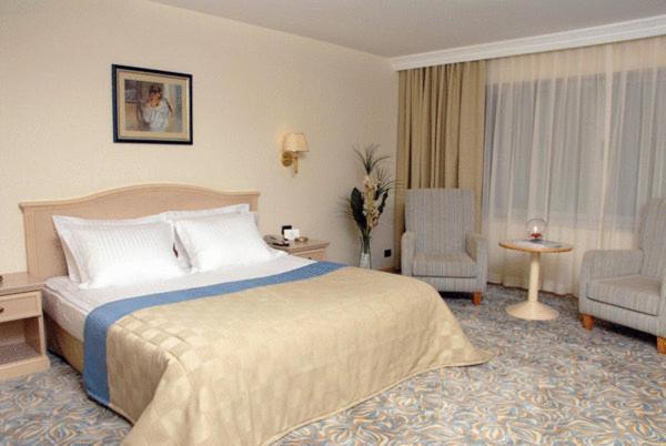 Jura Hotels Mavi Suermeli 아다나 객실 사진
